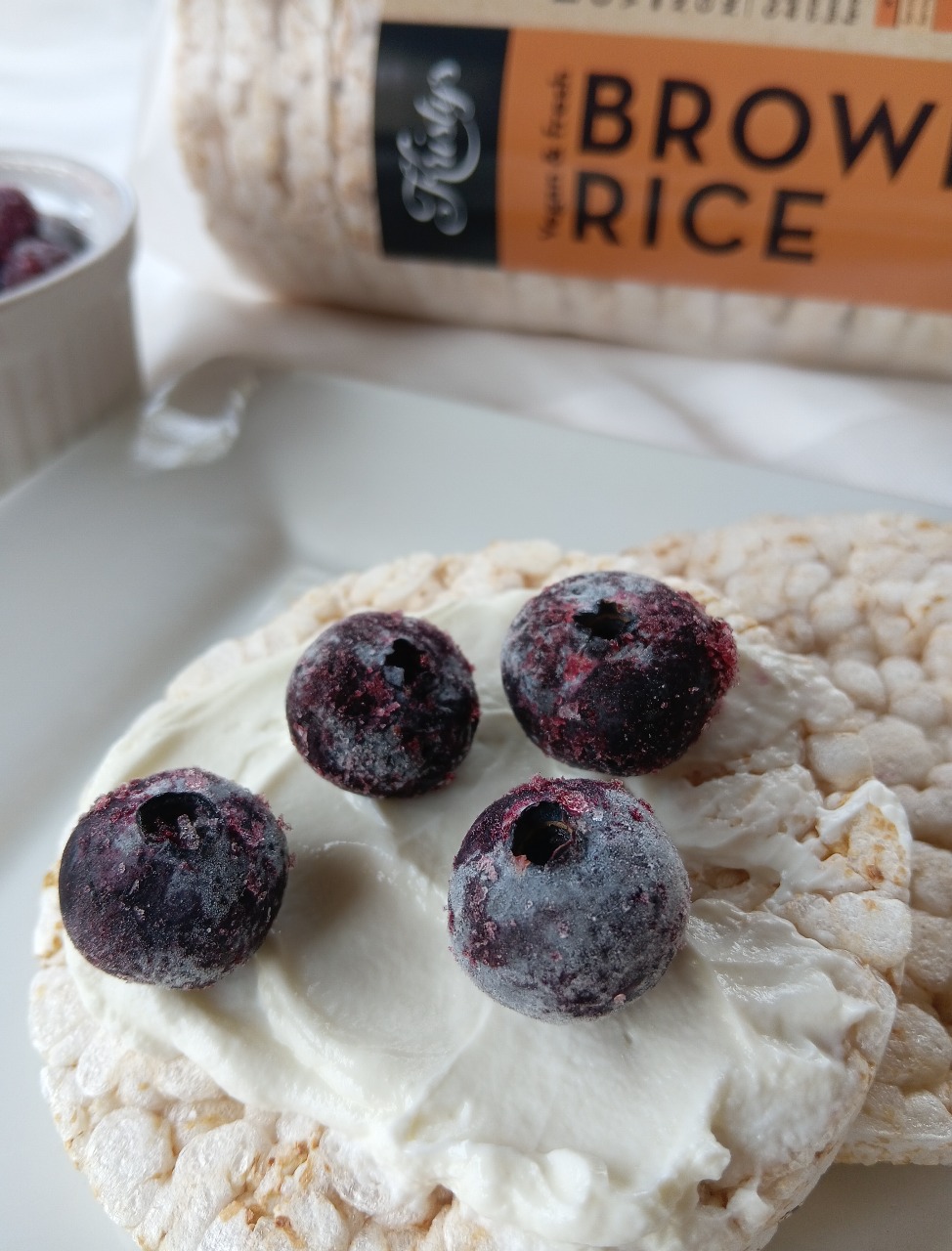 New Zealand made gluten free rice and corn cakes